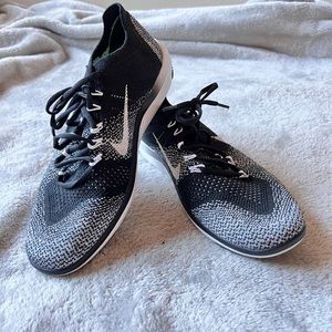 Nike training running shoes. never worn brand new. Size 7